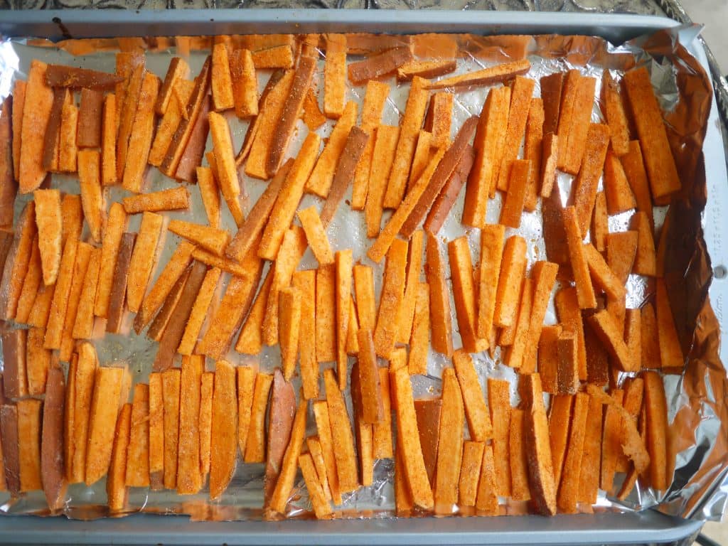 seasoned-sweet-potato-fries-paleo-perchancetocook.-1