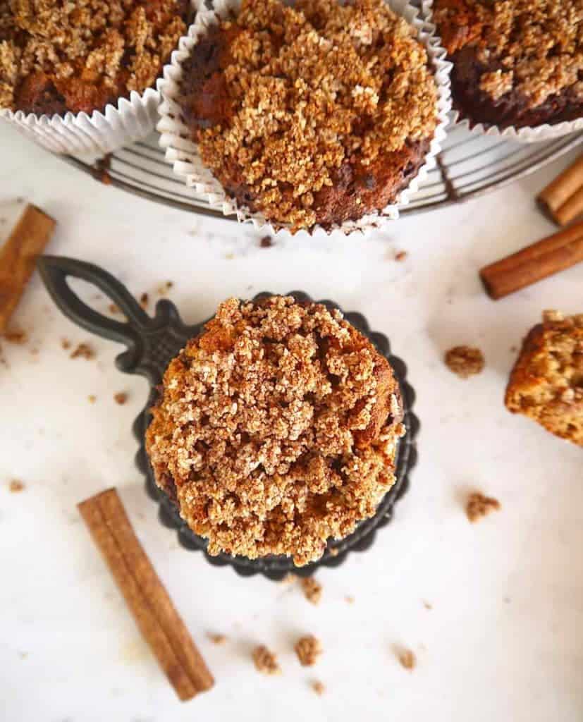 Cinnamon Coffee Cake Crumble Muffins (Paleo, GF) | Perchance to Cook, www.perchancetocook.com