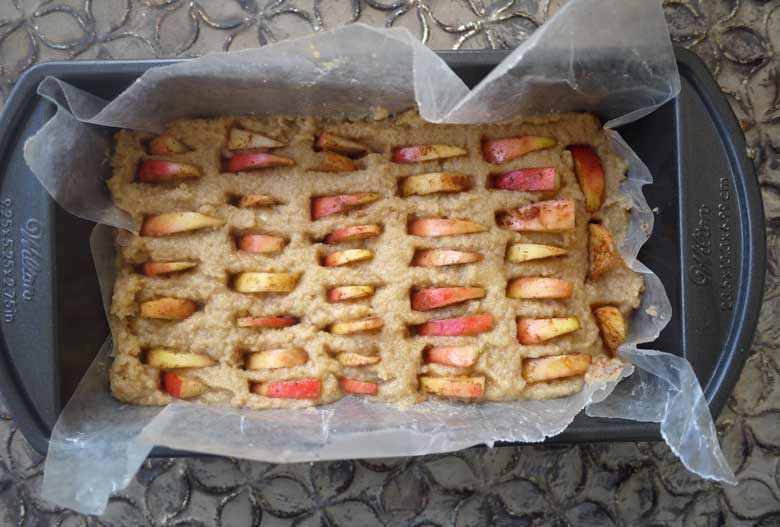 Applesauce Cake (paleo, GF) | Perchance to Cook, www.perchancetocook.com