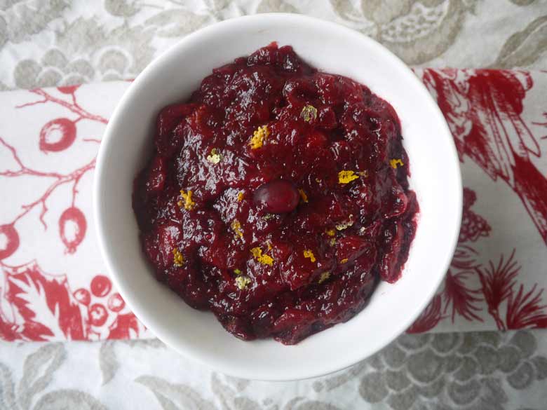 healthy-holiday-cranberry-sauce-paleo-perchancetocook-2