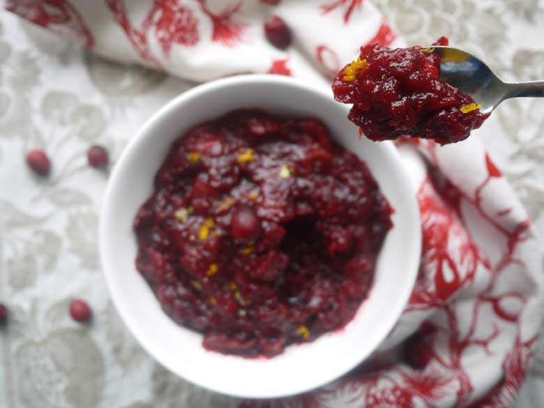 healthy-holiday-cranberry-sauce-paleo-perchancetocook-6