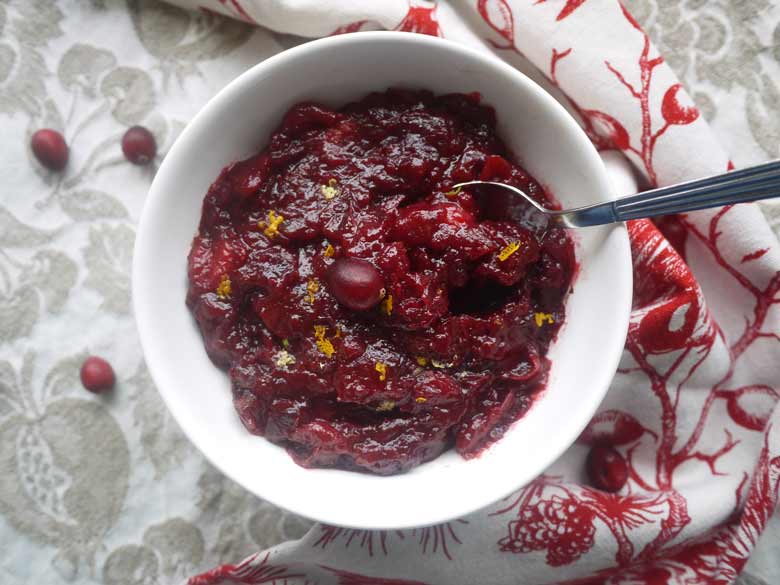 healthy-holiday-cranberry-sauce-paleo-perchancetocook-7