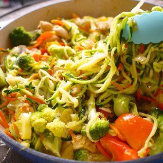Paleo Zoodle Chicken Stir Fry (GF) | Perchance to Cook, www.perchancetocook.com