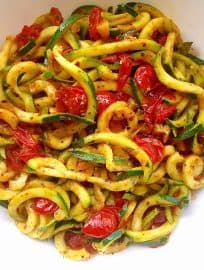 Cherry Tomato Arrabbiata Zoodles (paleo, GF, vegan)- Italy in a bowl in 15 minutes! www.perchancetocook.com