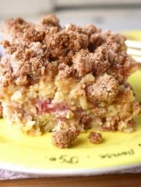 Grain-Free Strawberry Coffee Cake (paleo, GF), when dessert is totally acceptable for breakfast! | Perchance to Cook, www.perchancetocook.com