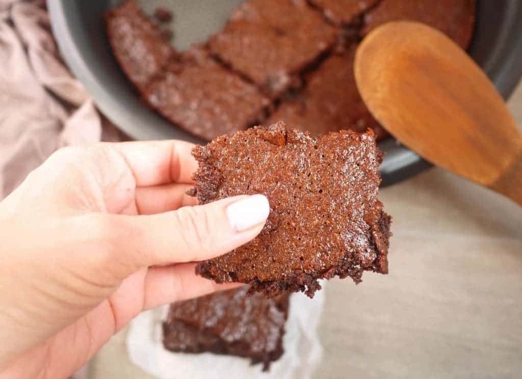 Get your hands on The Chocolatiest Paleo Brownies (GF, grain-free)! | Perchance to Cook, www.perchancetocook.com