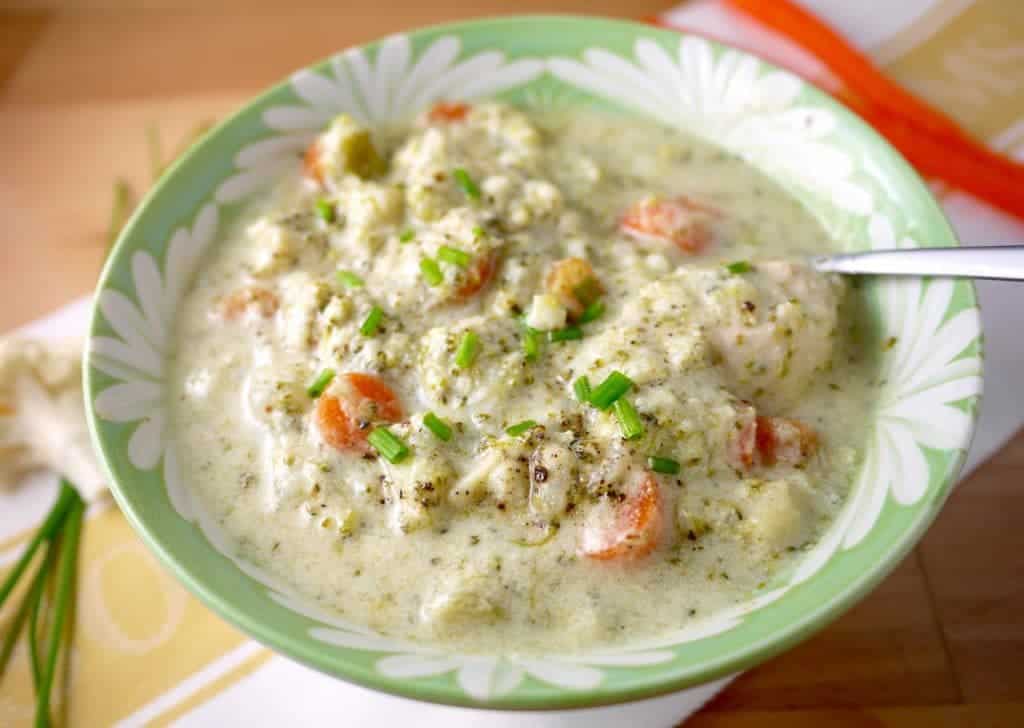 Creamy Broccoli, Cauliflower, and Chicken Soup (paleo, GF)| Perchance to Cook, www.perchancetocook.com 