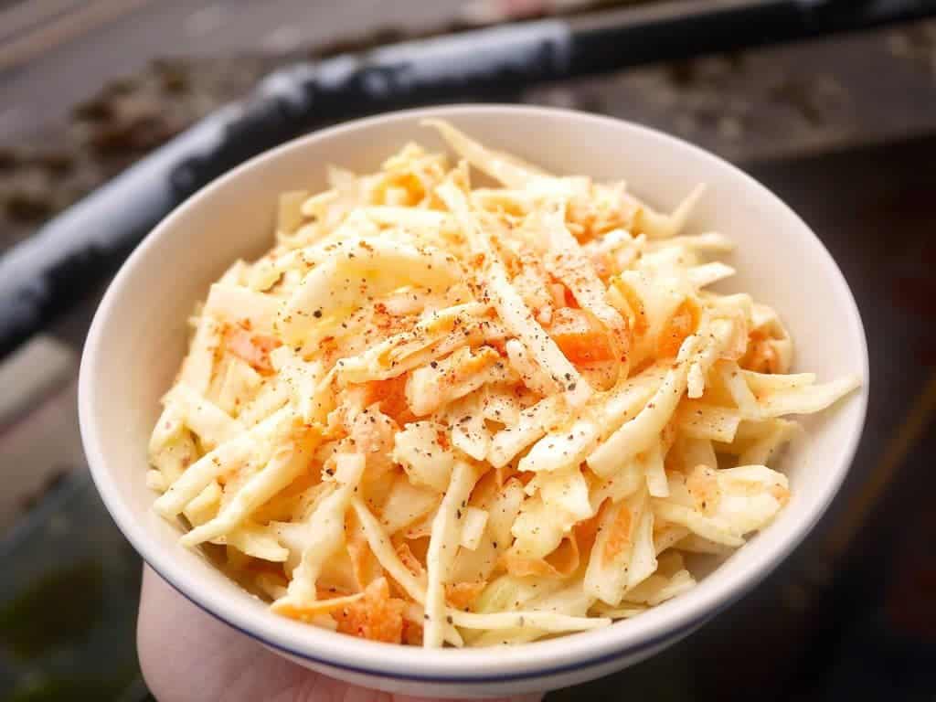 Fresh Paleo Coleslaw (GF)- a healthier coleslaw alternative, with out sacrificing flavor | Perchance to Cook, www.perchancetocook.com