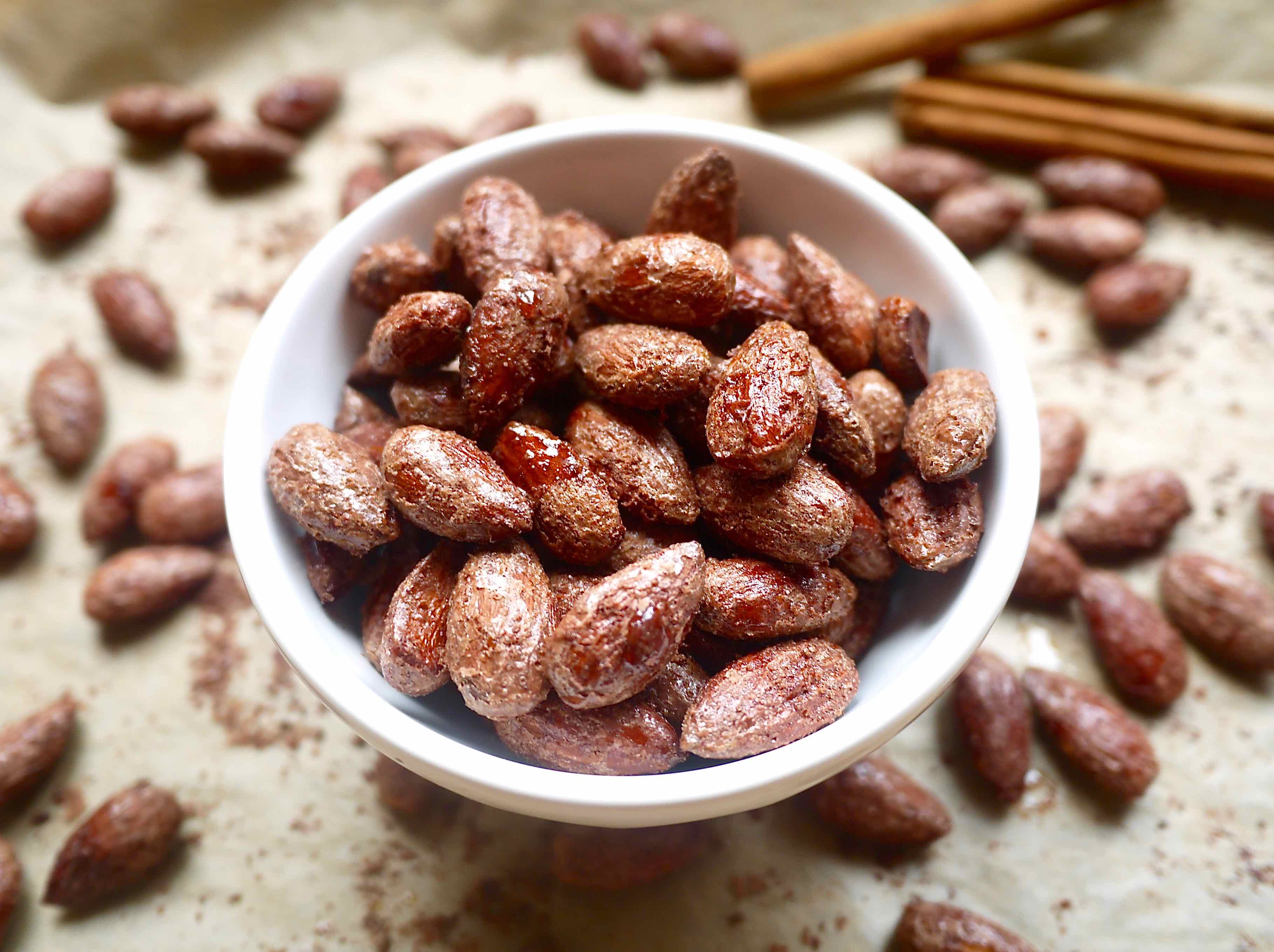 Cinnamon maple roasted almonds in a bowl.