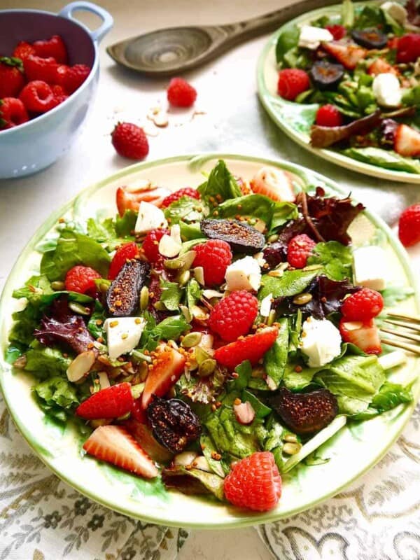 Berry and Fig Salad with Vanilla Vinaigrette (GF, Paleo option) | Perchance to Cook, www.perchancetocook.com