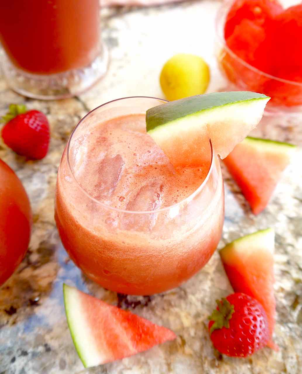 Unlock the Refreshing Goodness A Watermelon Juice Recipe for Hydration and Taste