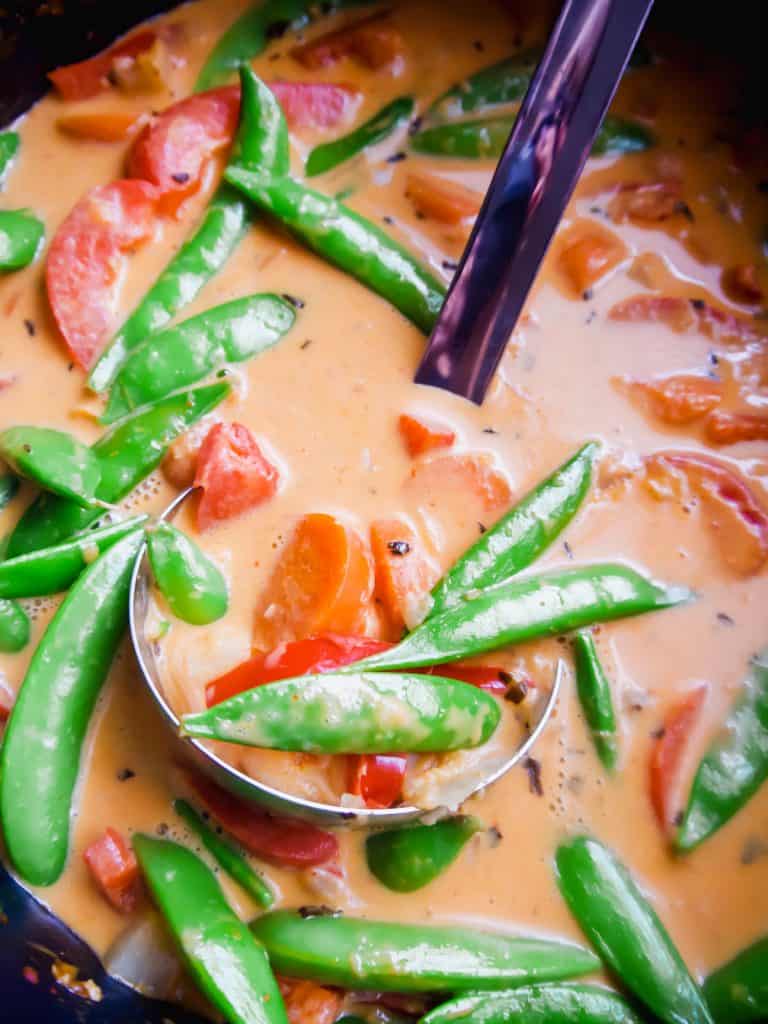 Paleo Thai Red Coconut Curry (GF) | Perchance to Cook, www.perchancetocook.com