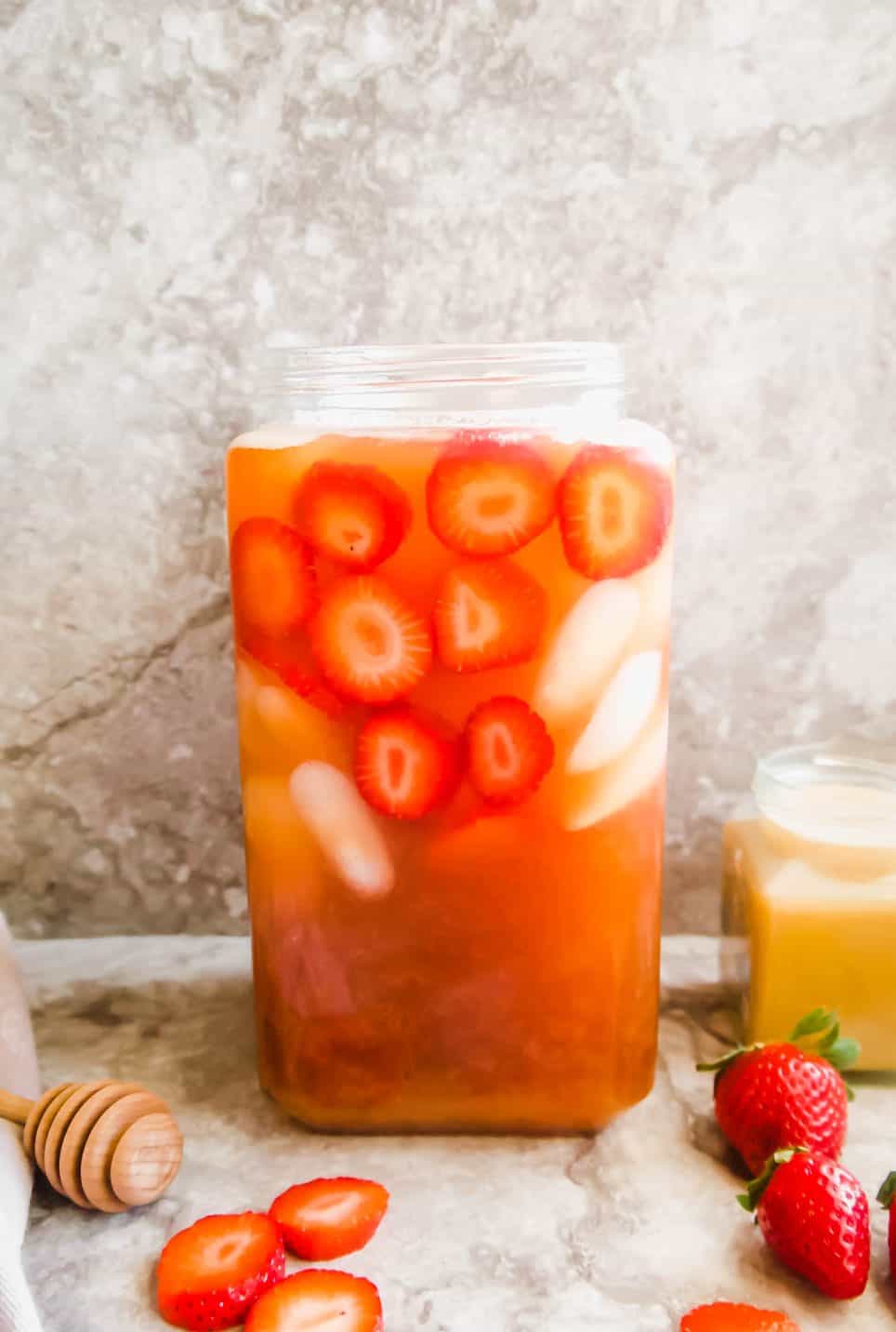 Strawberry Sweet Iced Tea - Perchance to Cook