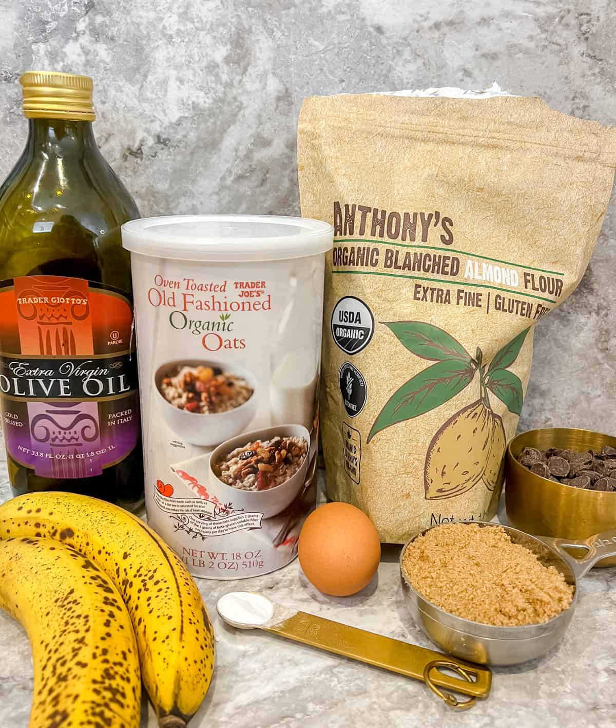 Ingredients needed to make gluten-free banana oatmeal cookies.