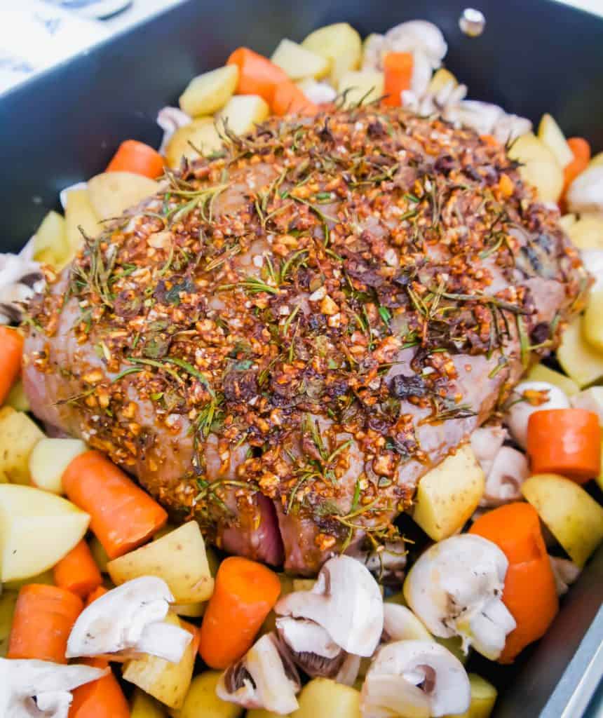 Garlic and Fresh Herb Heart of Shoulder Roast (Paleo, Whole30) | Perchance to Cook, www.perchancetocook.com