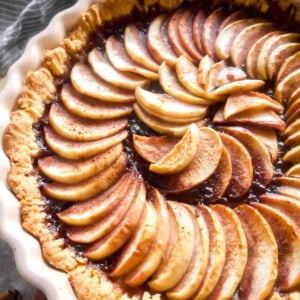 Paleo Apple Tart (Gluten-free, Dairy-free) | Perchance to Cook, www.perchancetocook.com
