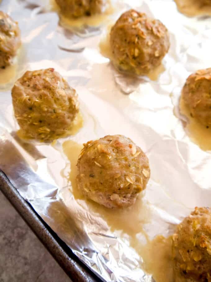 Ground Turkey Meatballs with Oats (Gluten-free, Dairy-free) | Perchance to Cook, www.perchancetocook.com