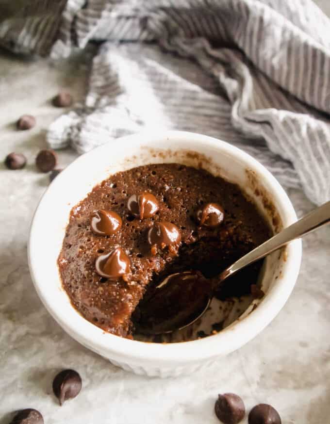 Healthy Microwave Brownie (Paleo, Dairy-free) | Perchance to Cook, www.perchancetocook.com