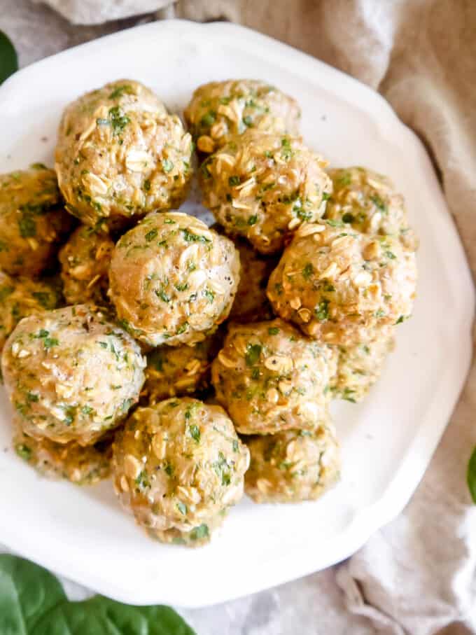 turkey and spinach meatballs on plate
