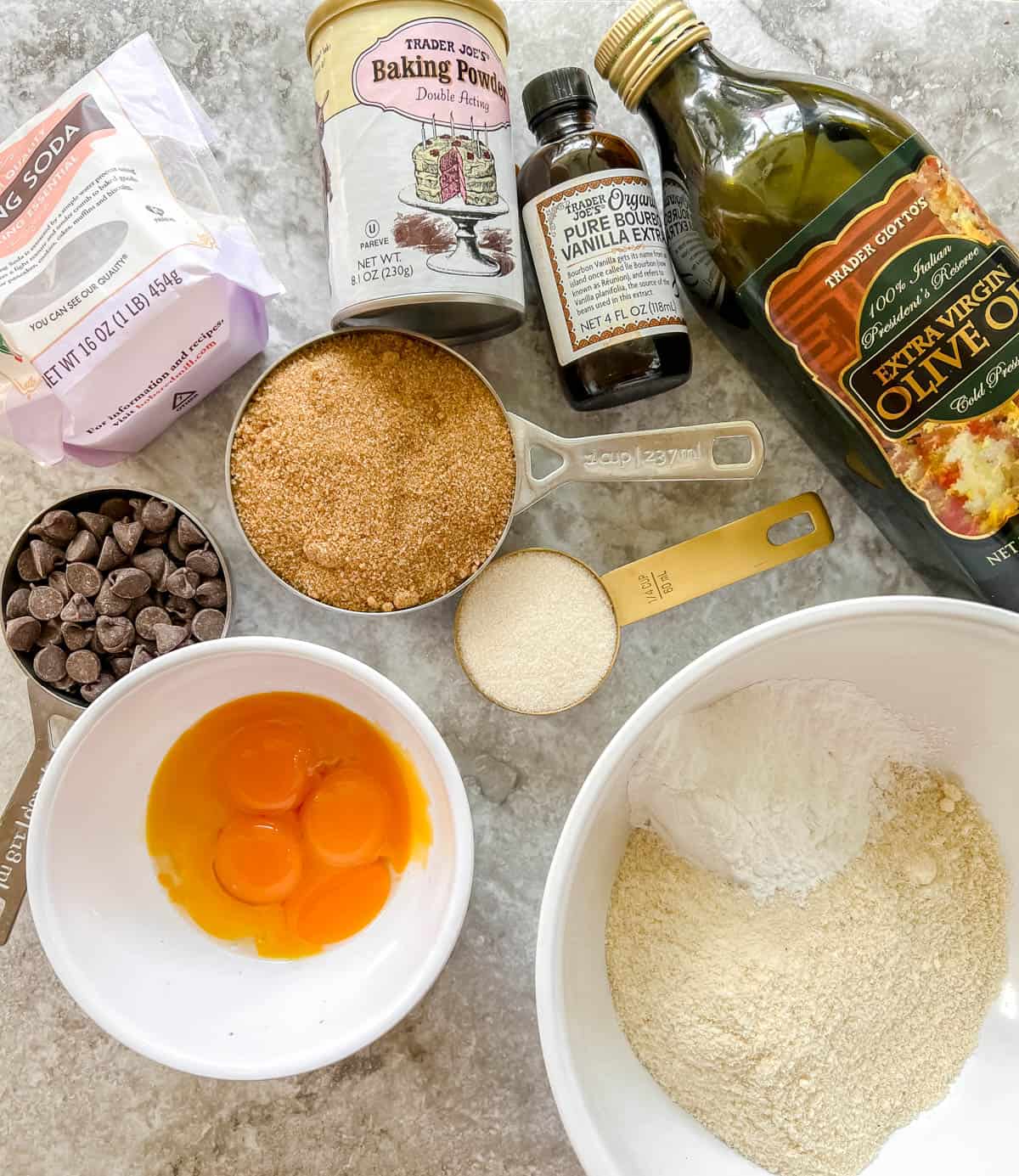 Ingredients needed to make egg yolk cookies.