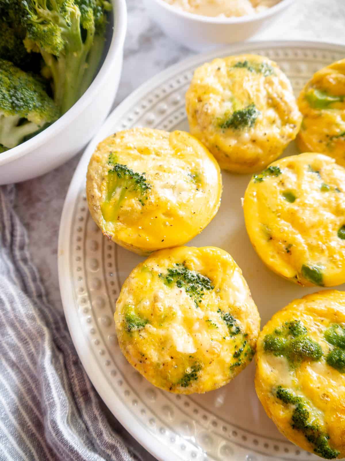 Broccoli egg muffins on a plate.