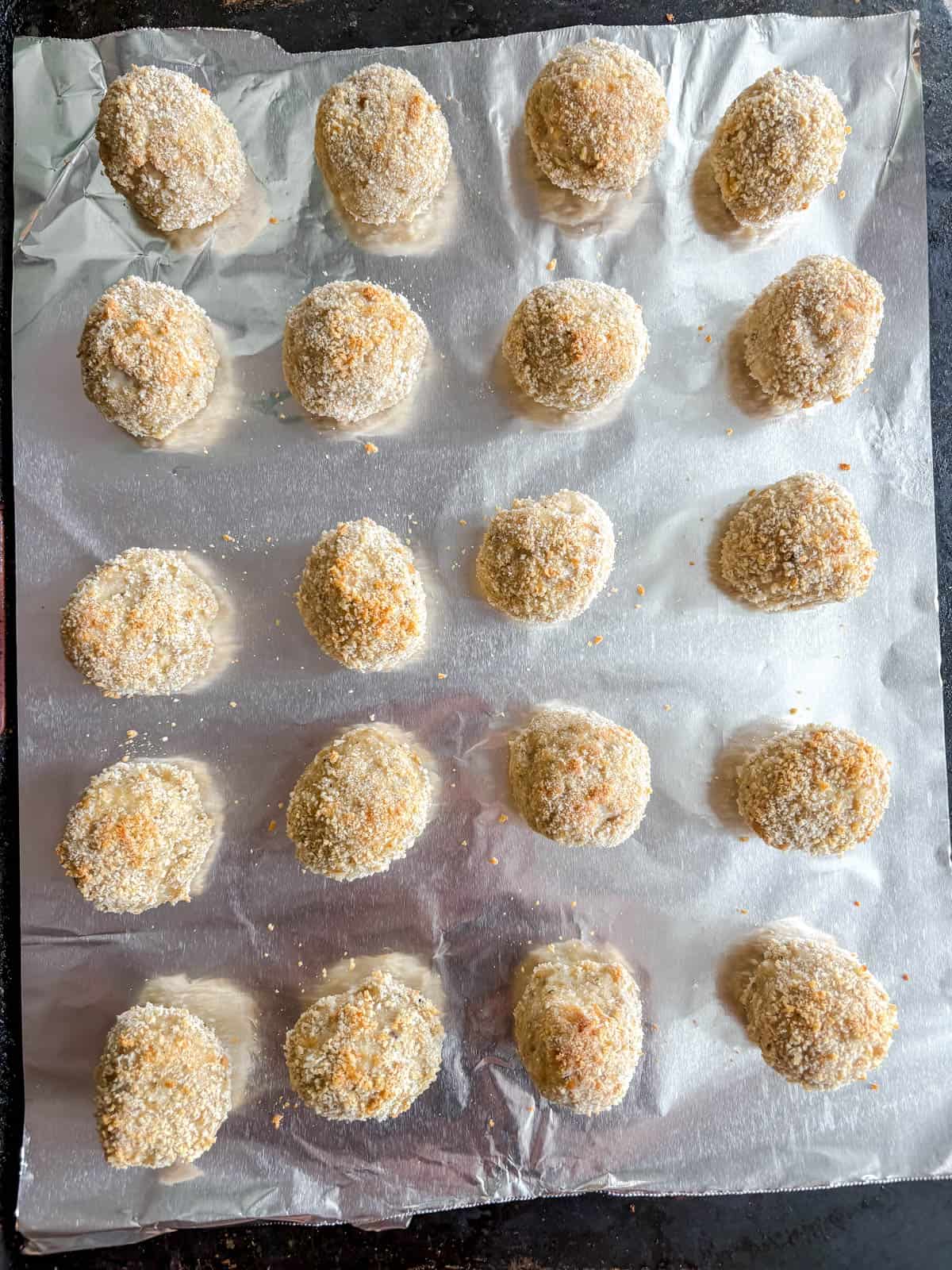 Chicken parmesan meatballs after baking.